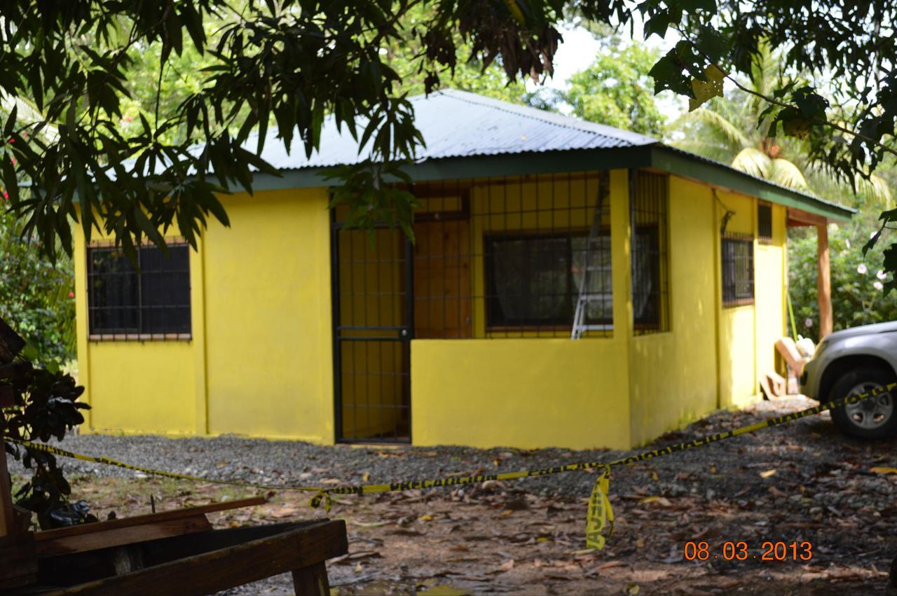 Villa Casita Amarilla Cahuita Exterior foto