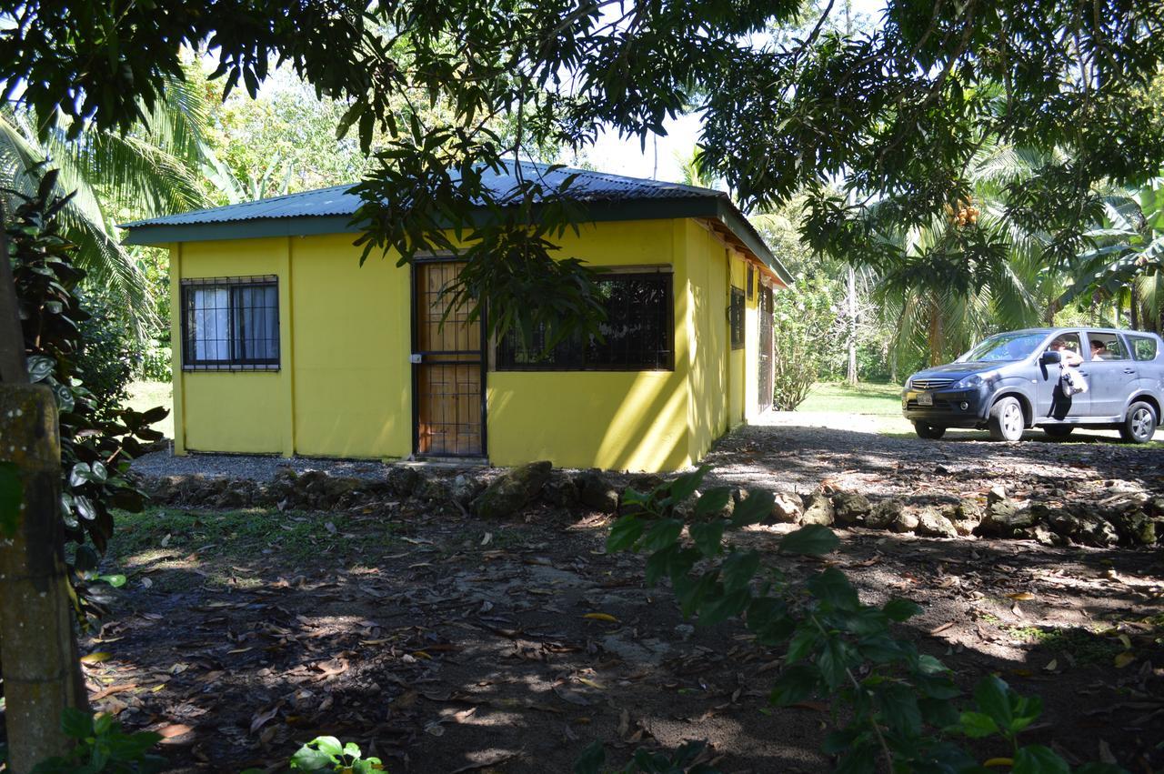 Villa Casita Amarilla Cahuita Exterior foto